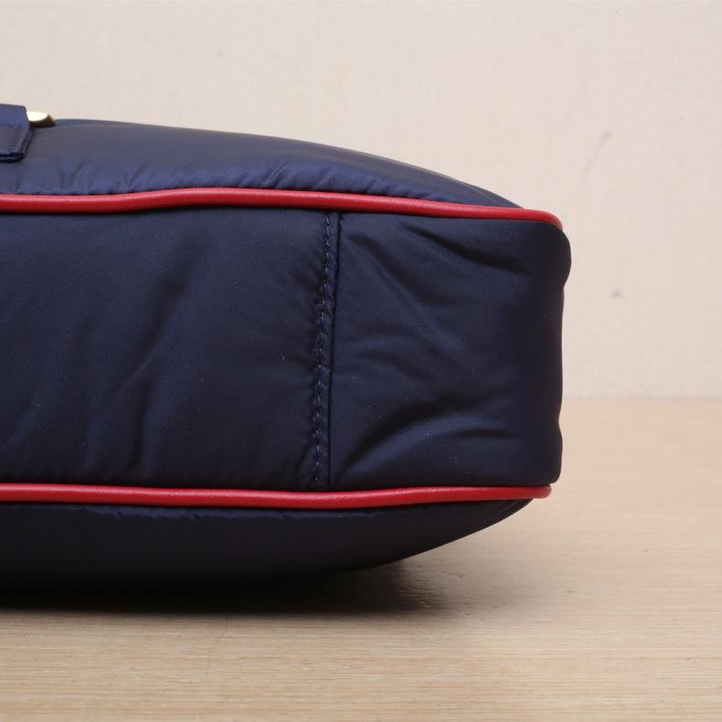 墨藍色 尼龍 金釦 LE 5 À 7 腋下包 小號 23-3