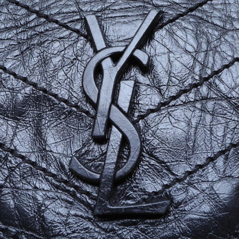 Niki 中號 28 D扣 黑色 皮革C 銀扣-4