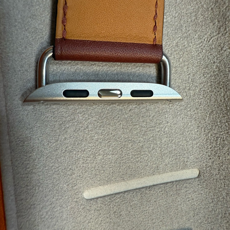 Hermes Apple Watch 皮錶帶 (絕版品) Swift皮 (3人追蹤)-9