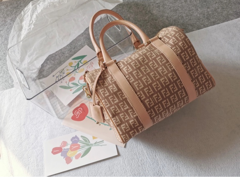 「JL精品代購」9新 FENDI 波士頓25-0