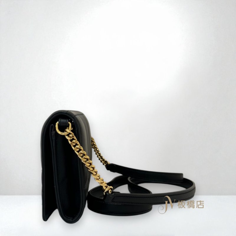 Burberry包包 Lola 黑色羊皮TB金釦下蓋鏈包 80623381-2
