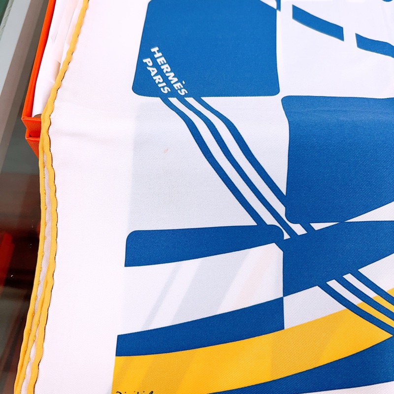 Hermes 藍白絲巾65方巾/披肩-3