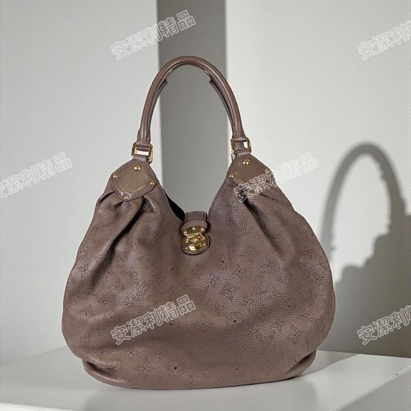 莉亞精品♡LV Mahina 金釦駝色肩背包 二手美包-0