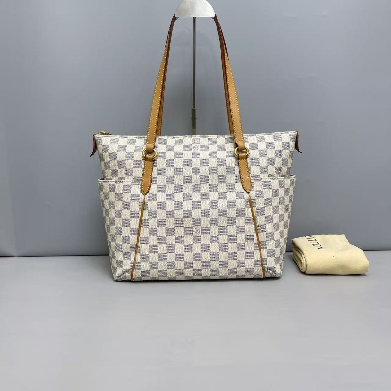 LV路易威登totally白棋盤格購物袋 肩背包-0