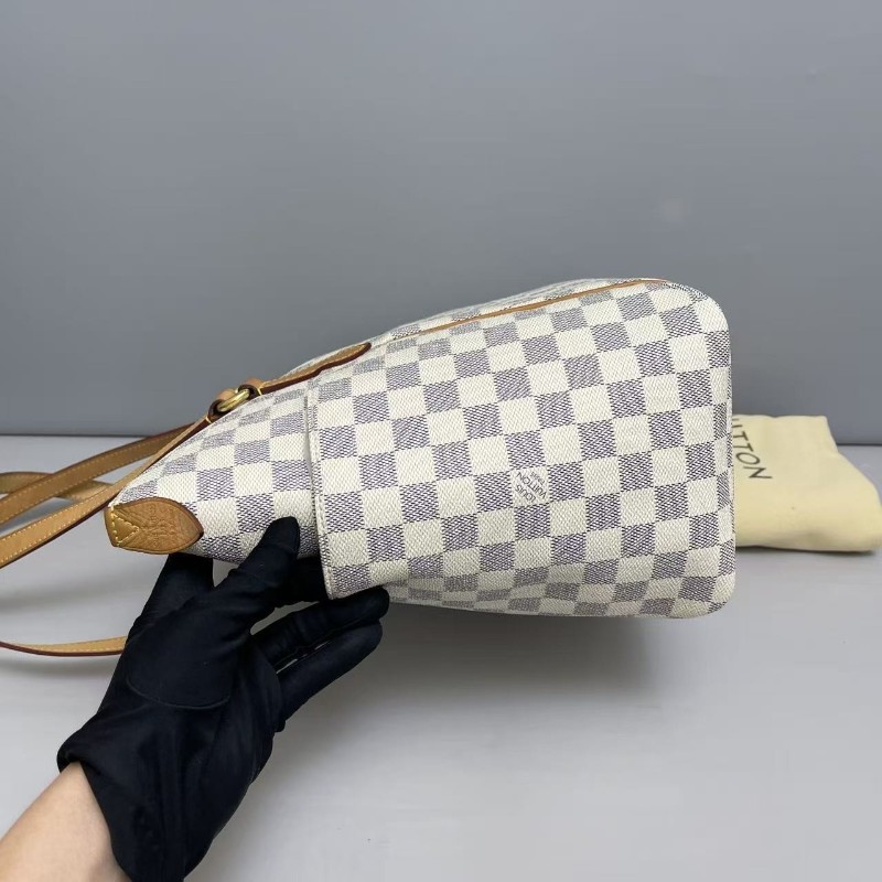 LV路易威登totally白棋盤格購物袋 肩背包-2