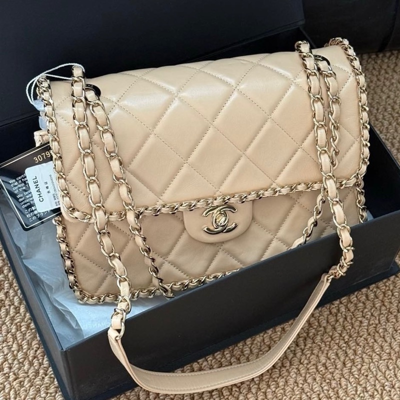 Chanel 香奈兒❤️奶茶色金扣菱格滾邊鏈條cf鏈條包25x16-1