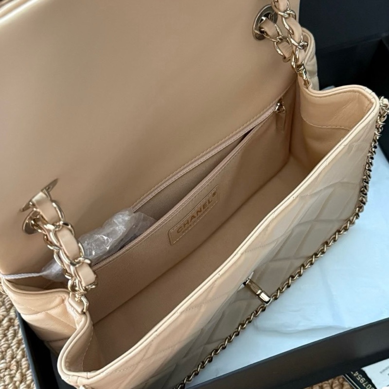 Chanel 香奈兒❤️奶茶色金扣菱格滾邊鏈條cf鏈條包25x16-5