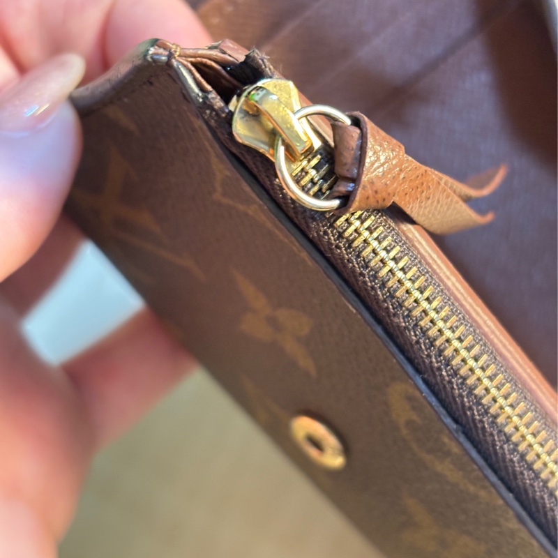 Louis Vuitton Victorine 錢包 三折短夾-12