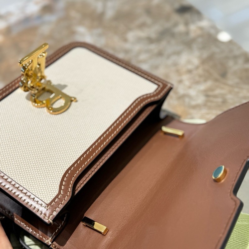 Burberry 帆布拼皮郵差小號 肩背包 斜背包-4