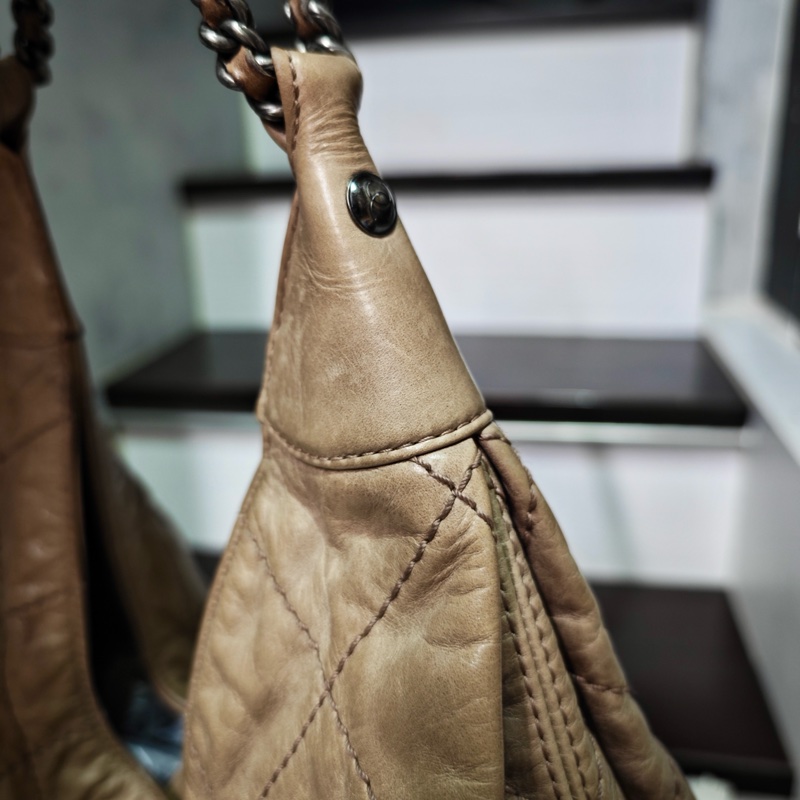 Chanel 油蠟牛皮 hobo 機場托特包-7