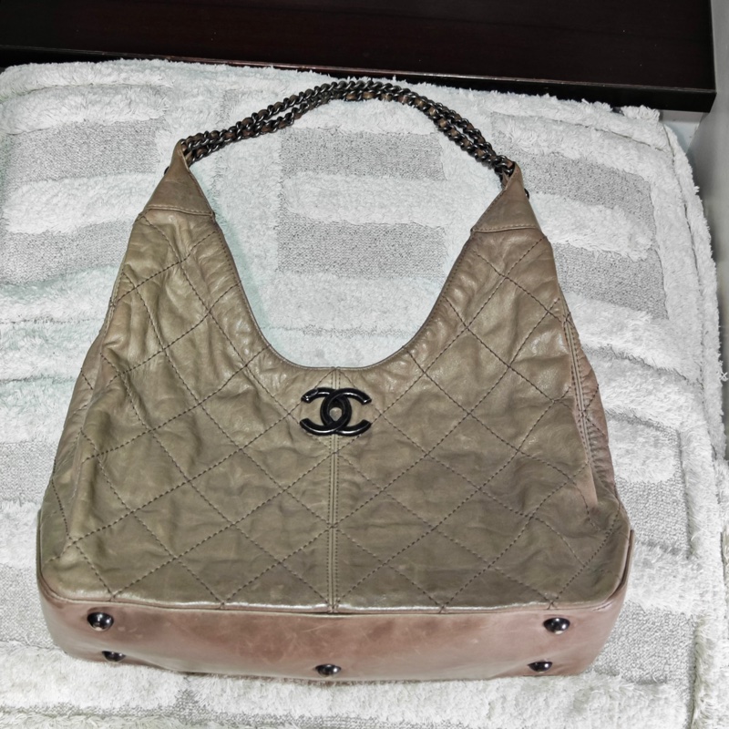 Chanel 油蠟牛皮 hobo 機場托特包-30