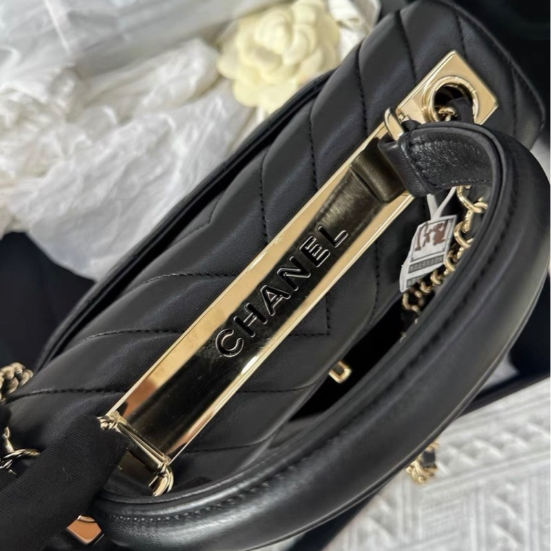 98新 香奈兒/Chanel Trengy cc系列   V紋經典黑金鍊條手提斜挎包 26開 附件：盒子 塵袋  保卡 手提袋 尺寸25×17.5×8cm-6