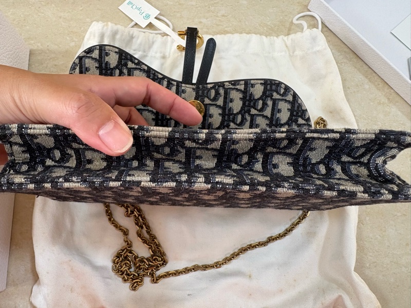 Dior WOC-4