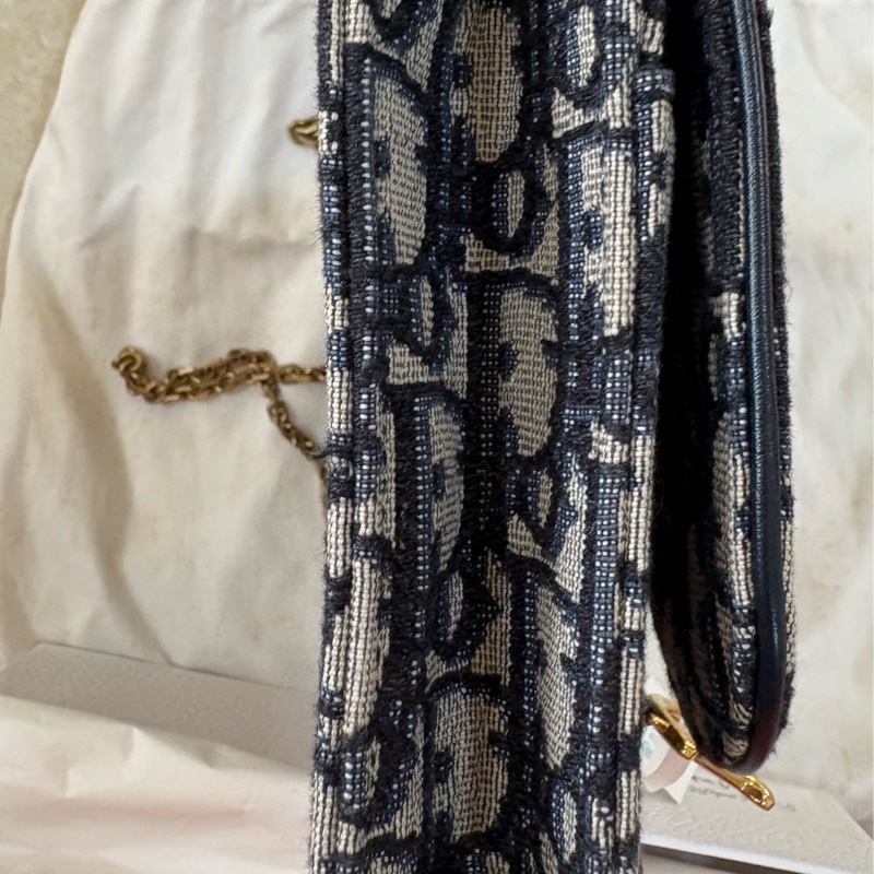 Dior WOC-8