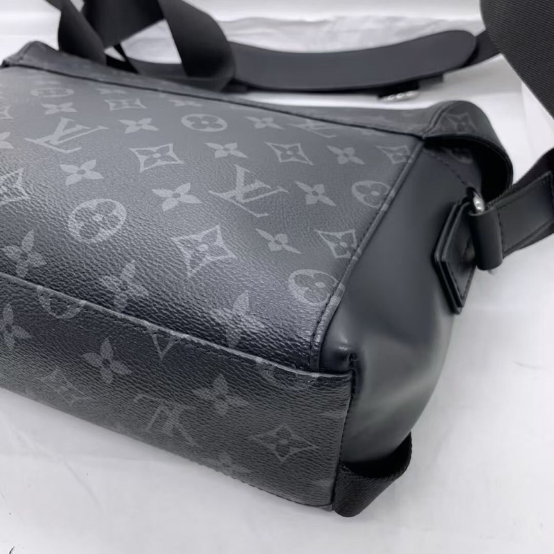 LV路易威登Voyager黑武士郵差包，經典老花塗層帆布，尺寸33*22.5*11cm-6