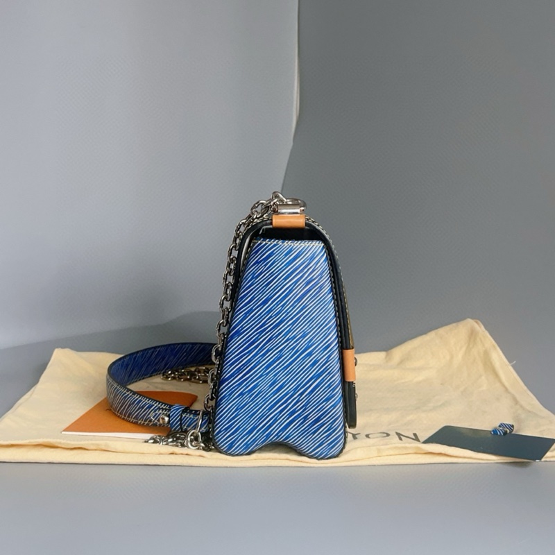 Lv 中號Twist鏈條包18年編碼 尺寸約23x18x8cm 附件如圖-3