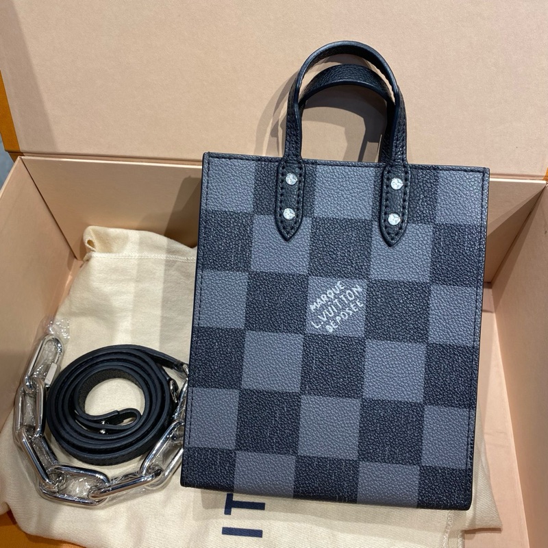 LV 日落系列 限定黑棋盤格 mini琴譜包-0