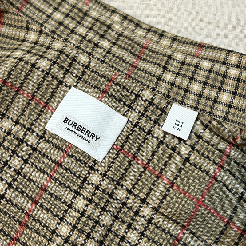 BURBERRY英國格紋襯衫UK4-11