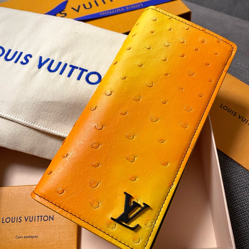 Louis Vuitton 鴕鳥皮 2024 長夾 （絕版品） (1人追蹤）-7