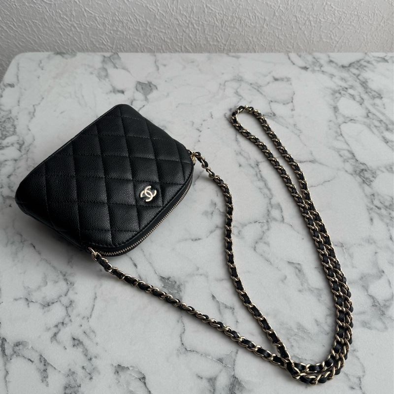 Chanel黑荔枝mini貝殼包 超可愛🥰🥰-0