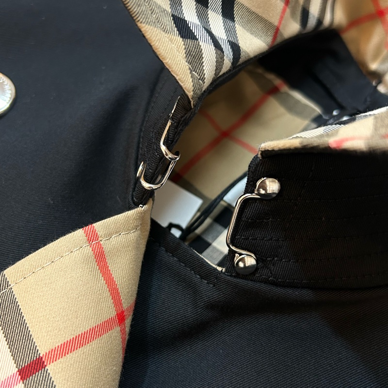 BURBERRY英國格紋翻領黑色風衣UK2-10