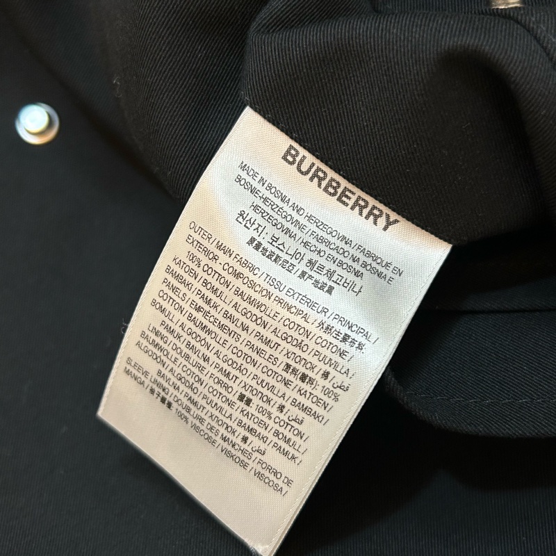 BURBERRY英國格紋翻領黑色風衣UK2-15