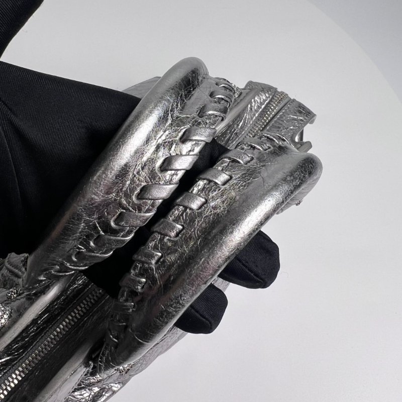 BALENCIAGA 銀水鑽機車包-6