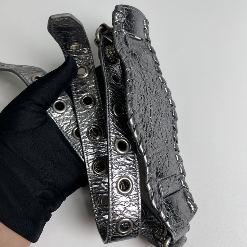 BALENCIAGA 銀水鑽機車包-10