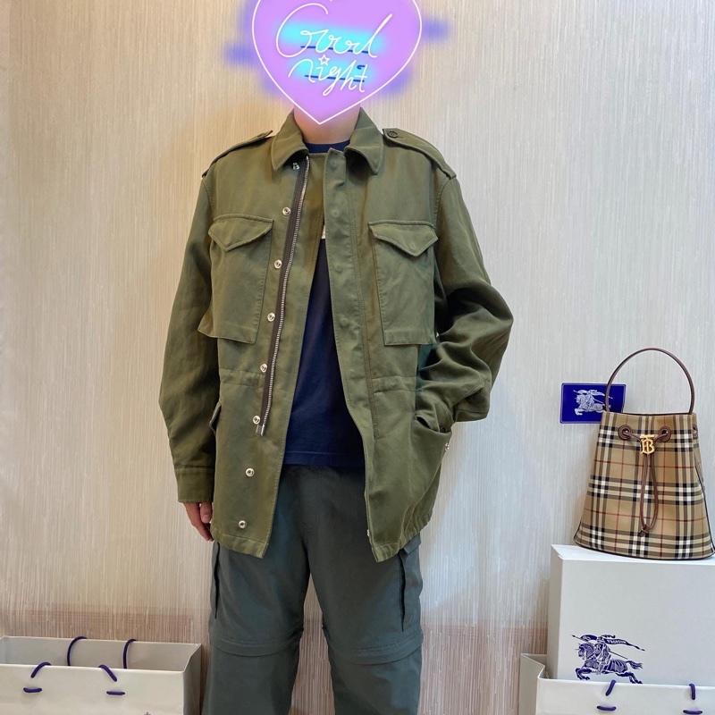 BURBERRY英國男款軍綠外套48號-0
