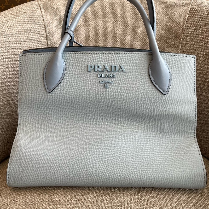 PRADA普拉達 Monochrome 霧霾藍托特包 底長約33cm-0