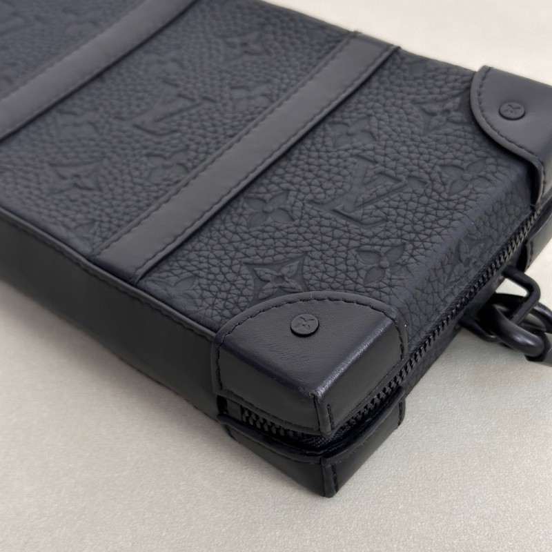 Louis Vuitton Soft Trunk 黑武士全皮印花黑盒子 M8022-6