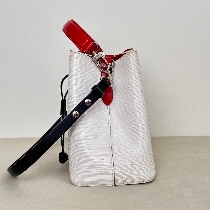 Lv/路易威登 NEO NOE BB白色水波纹 拼色水桶 19年 尺寸20x14x22cm-3