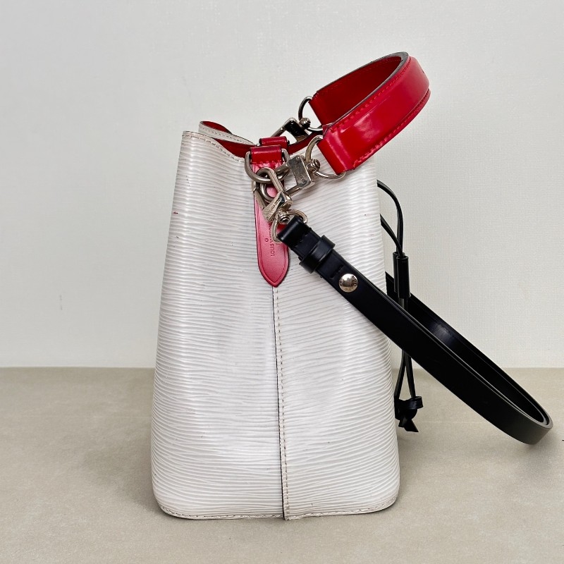 Lv/路易威登 NEO NOE BB白色水波纹 拼色水桶 19年 尺寸20x14x22cm-5