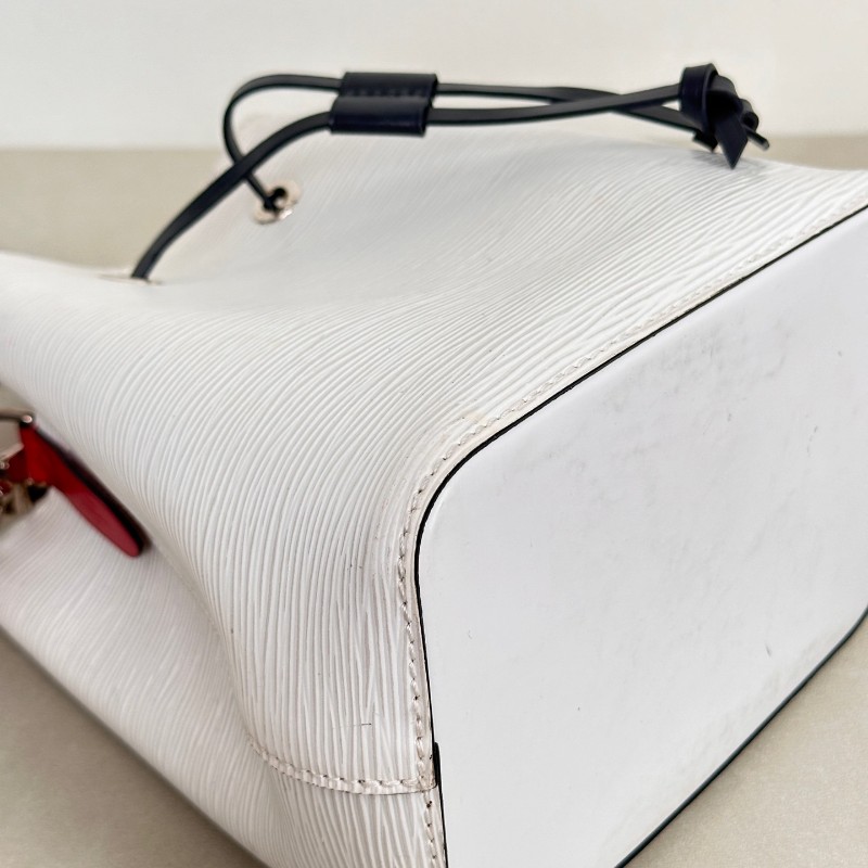 Lv/路易威登 NEO NOE BB白色水波纹 拼色水桶 19年 尺寸20x14x22cm-6