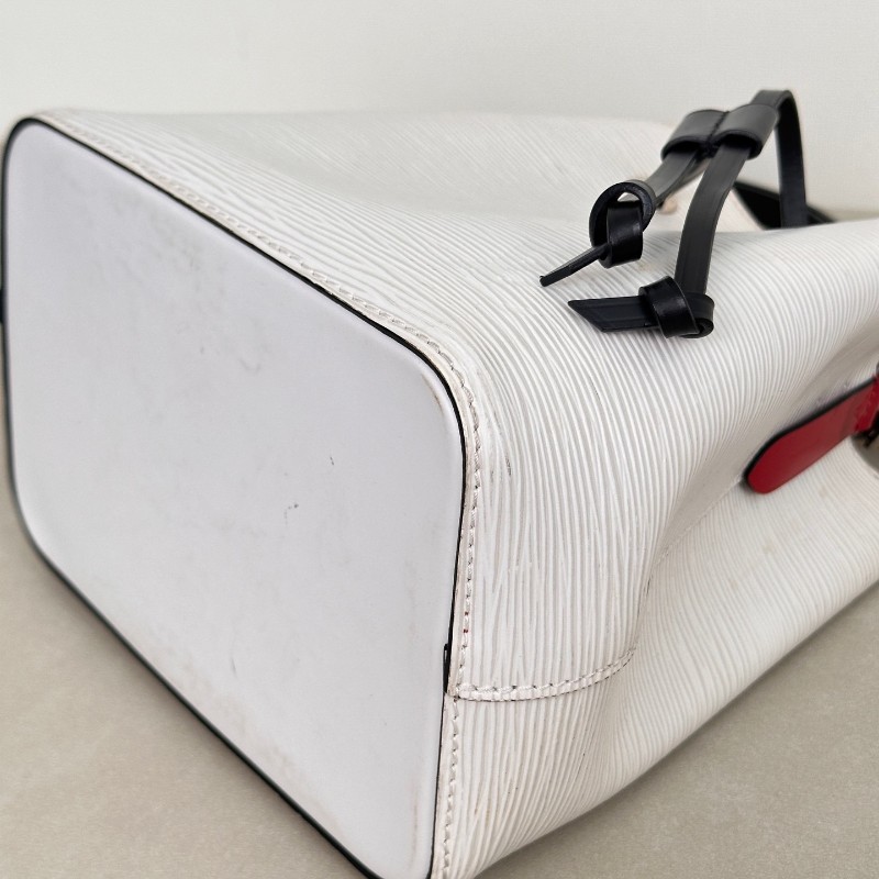 Lv/路易威登 NEO NOE BB白色水波纹 拼色水桶 19年 尺寸20x14x22cm-7