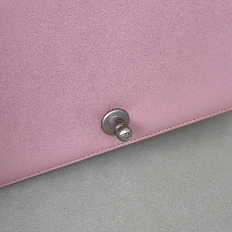 Chanel香奈兒 Leboy淡粉色櫻花粉磨砂銀扣 中號 肩背包 斜背包鏈條包 20開-12