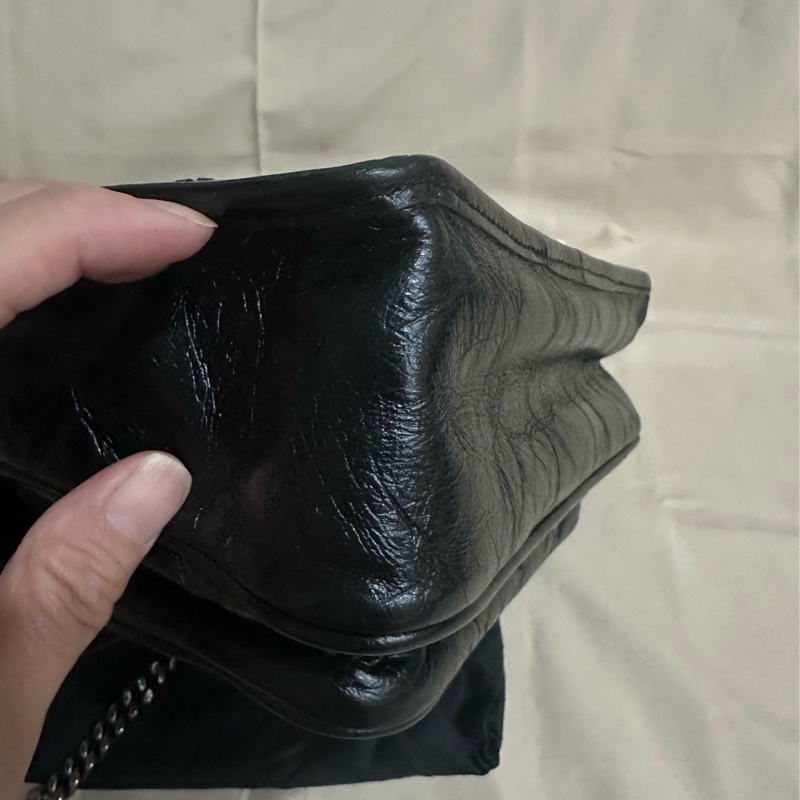 聖羅蘭 Niki Baby絎縫皺褶皮革單肩包黑色小牛皮銀鍊（小）-25