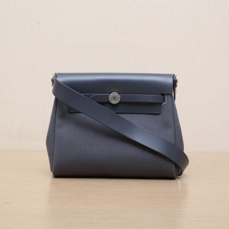 Herbag Zip 20 帆布拼牛皮 85石板灰 帆布/Hunter 牛皮 W刻 銀扣-0