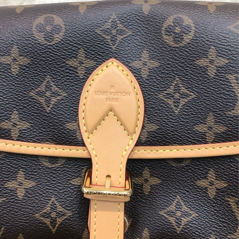 LV 老花法棍袋I575-5