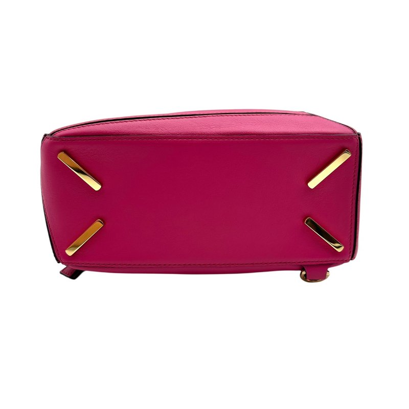 【美收精品】LOEWE PUZZLE 粉色肩背包B-786【隔月月中將轉賣至日本 上架期限30天】-5