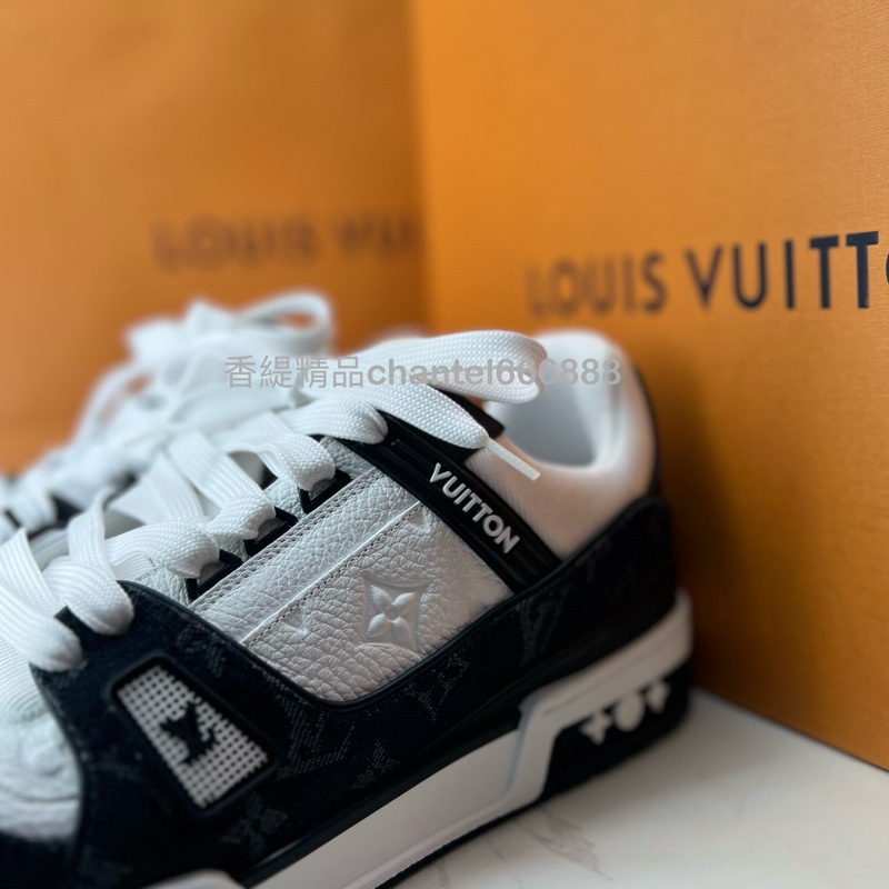 💗香緹國際精品💗 LV Trainer 黑白牛仔球鞋#王鶴棣同款 #上架即秒殺款 #全配-0