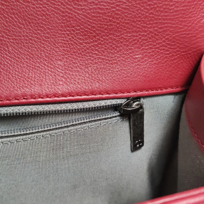 Chanel Leboy 季節限定款 大號 牛皮 明線 裝飾 方形 雙C 鎖扣 斜挎包 單肩包-13