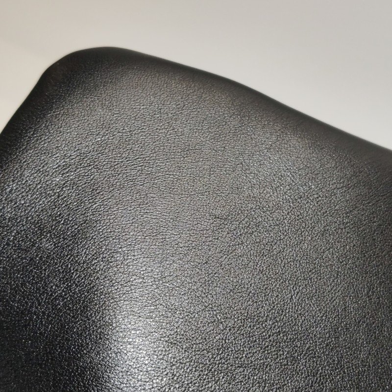 Chanel 19Bag Maxi 羊皮 純色 菱格 絎縫 穿皮 雙C扣 單肩包-9