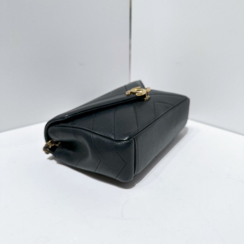 Chanel/香奈兒 黑金 V紋信封方胖子 羊皮 肩背包斜背包 有子包-6