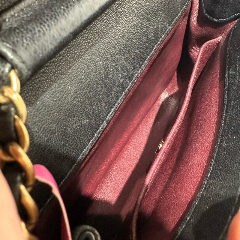 Chanel/香奈兒 黑金 V紋信封方胖子 羊皮 肩背包斜背包 有子包-8