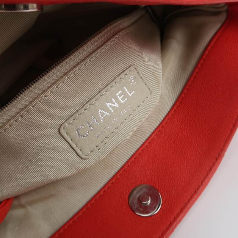 Chanel 羊皮 純色 菱格 絎縫 雙C Logo 單肩包-7