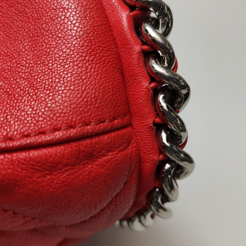 Chanel 羊皮 純色 菱格 絎縫 雙C Logo 單肩包-22