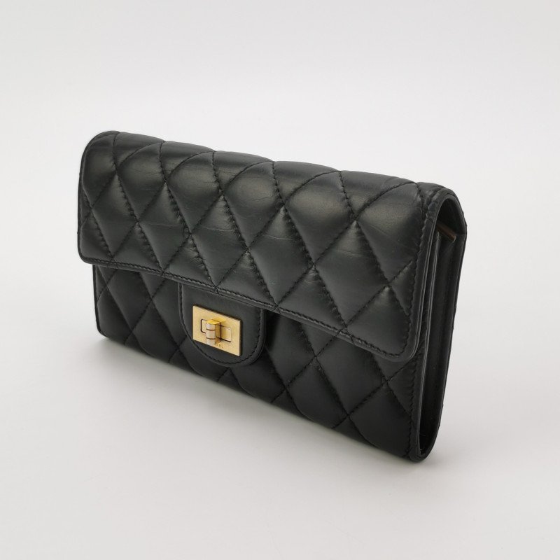 Chanel 2.55 Bag 牛皮 純色 菱格 矩形旋扣 錢包-1