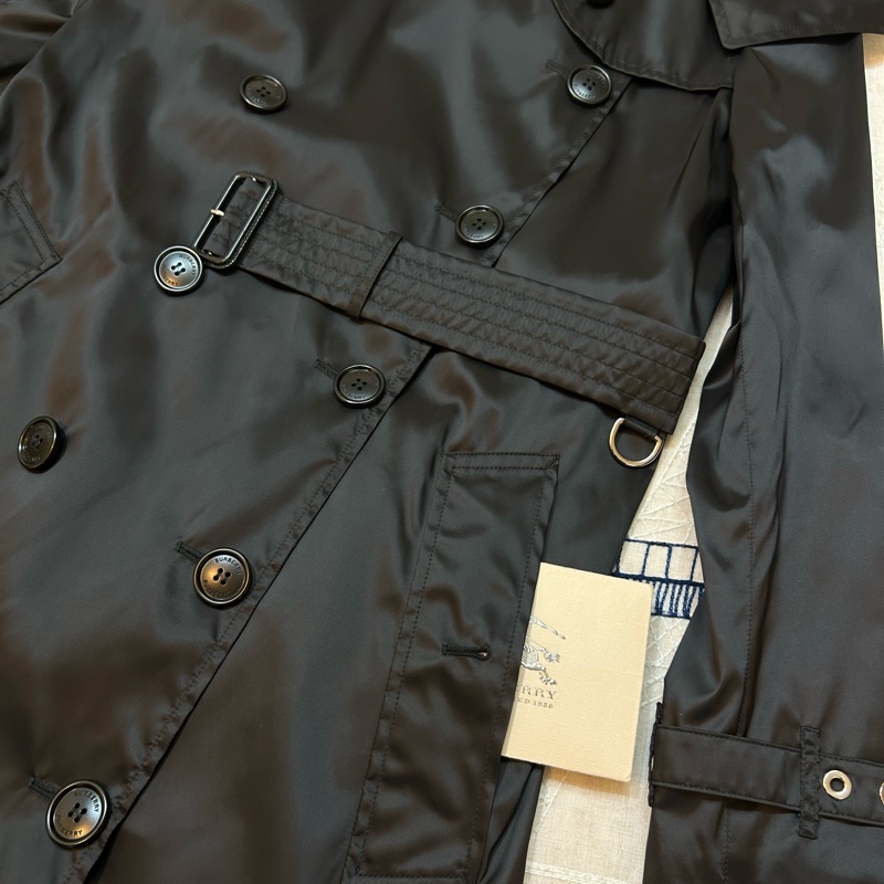 BURBERRY英國黑色輕盈風衣UK4-6