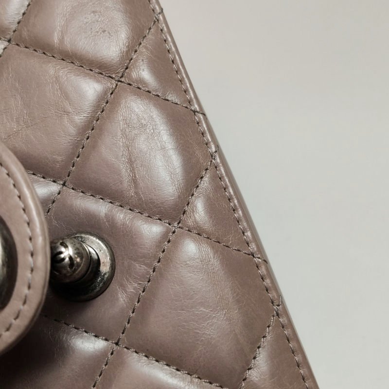 Chanel CF Bombey 孟買系列 小號 牛皮 純色 菱格 絎縫 單肩包-11